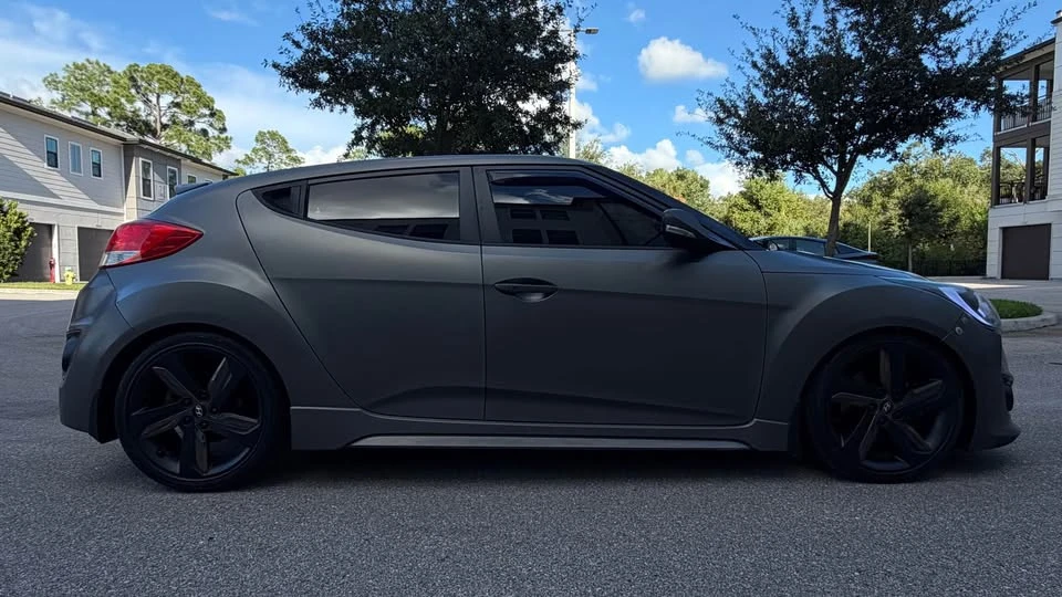 2014 Hyundai Veloster - Image 10 of 17