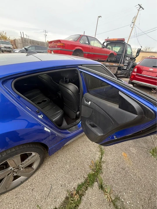 2014 Hyundai Veloster - Image 3 of 14