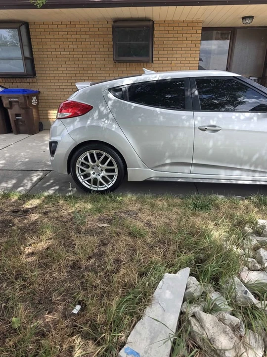2014 Hyundai Veloster - Image 7 of 13