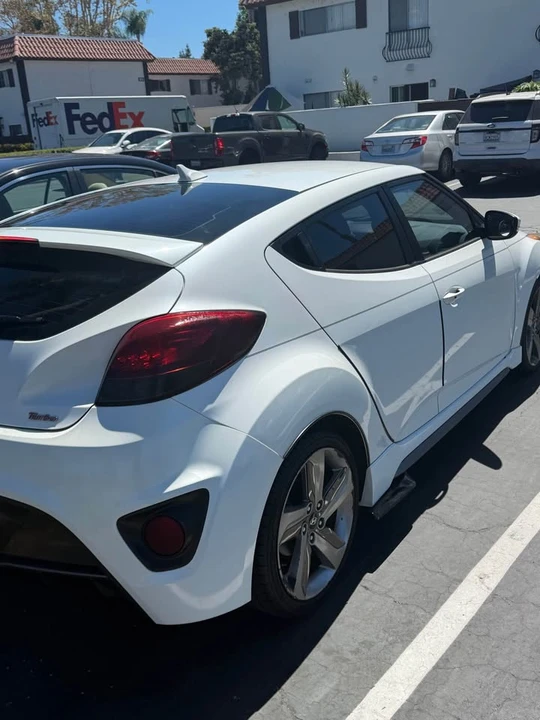 2014 Hyundai Veloster - Image 4 of 7