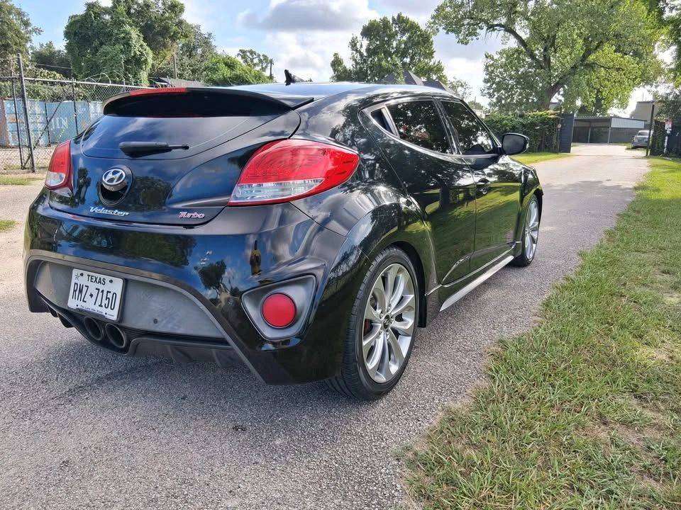 2014 Hyundai Veloster - Image 4 of 10