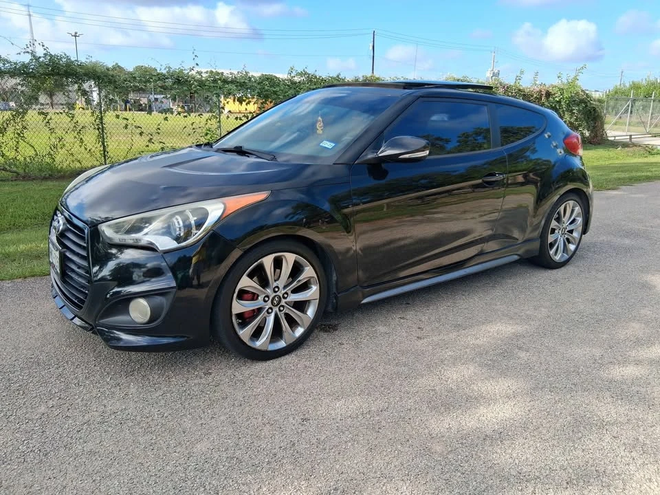 2014 Hyundai Veloster - Image 5 of 10