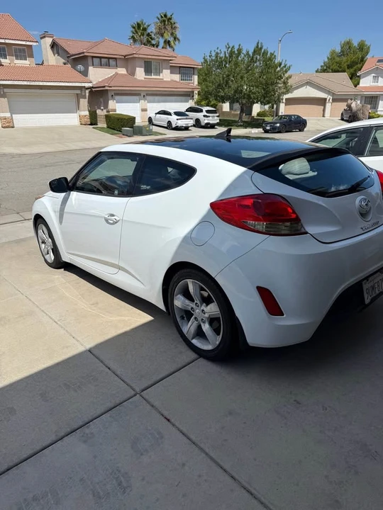 2014 Hyundai Veloster - Image 20 of 20