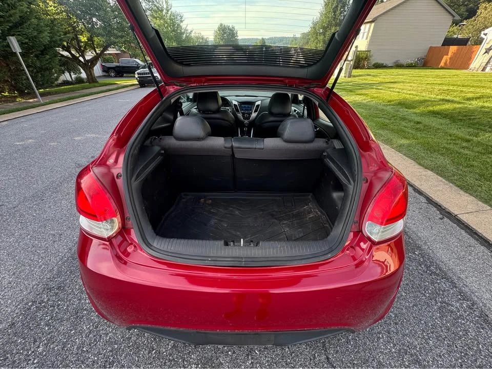 2014 Hyundai Veloster - Image 11 of 20