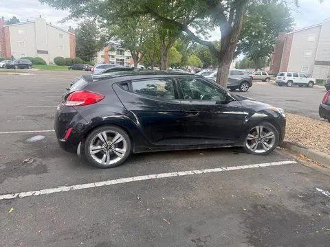 2014 Hyundai Veloster Value Edition Coupe 3D