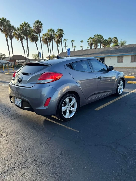 2014 Hyundai Veloster - Image 4 of 18