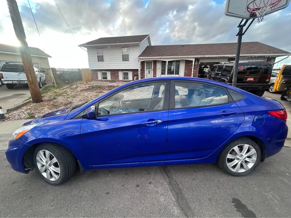 2014 Hyundai Accent - Image 4 of 5