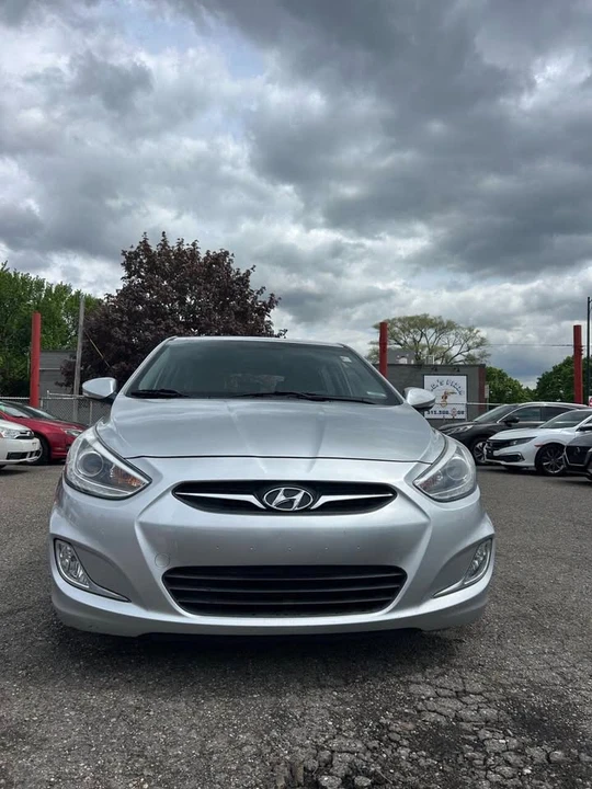 2014 Hyundai Accent - Image 9 of 17
