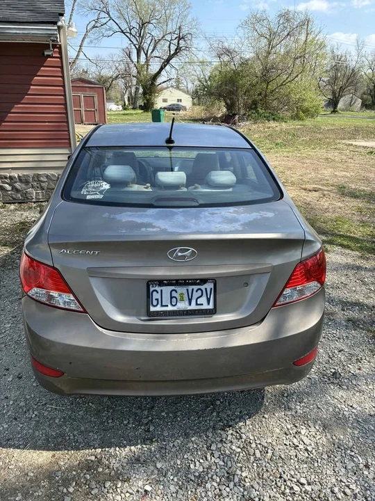 2014 Hyundai Accent - Image 6 of 6