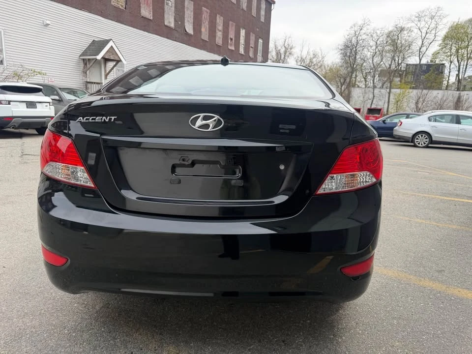 2014 Hyundai Accent - Image 5 of 11