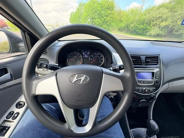 2014 Hyundai Accent - Image 13 of 14