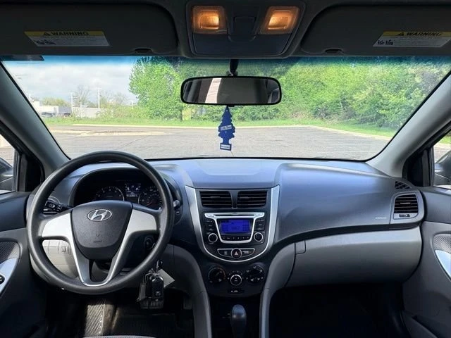 2014 Hyundai Accent - Image 11 of 14