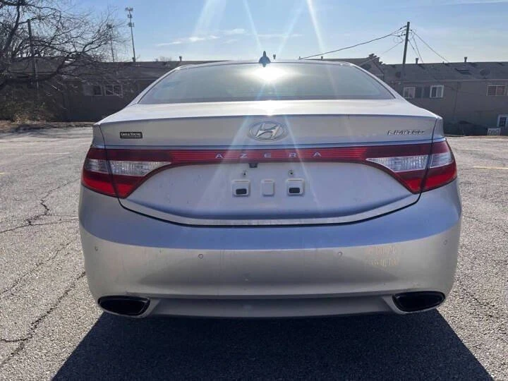 2014 Hyundai Azera - Image 5 of 11