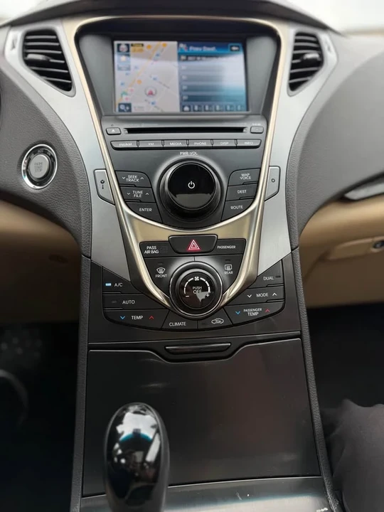 2014 Hyundai Azera - Image 19 of 20