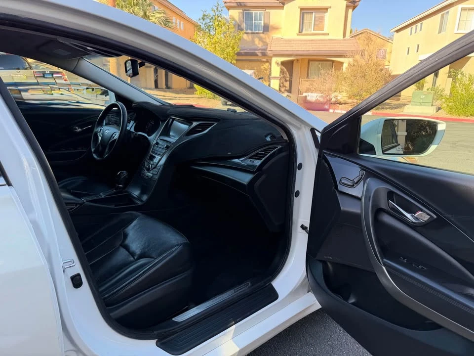 2014 Hyundai Azera - Image 14 of 17