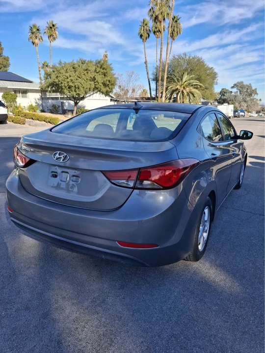 2014 Hyundai Elantra - Image 7 of 12