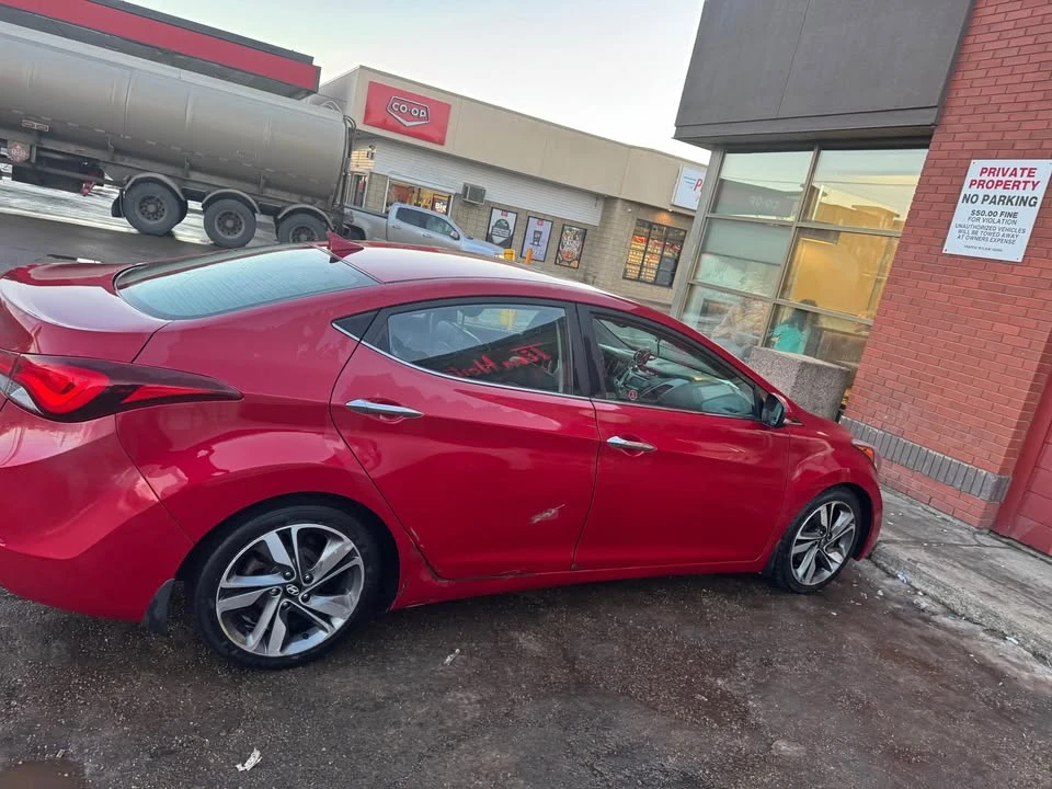 2014 Hyundai Elantra - Image 5 of 10