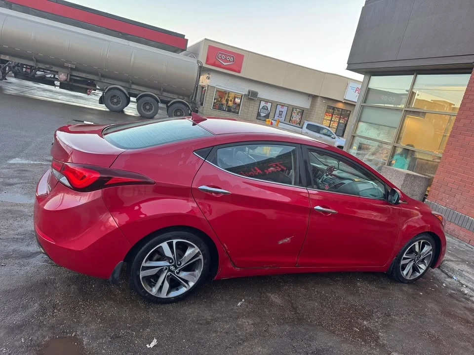 2014 Hyundai Elantra - Image 4 of 10