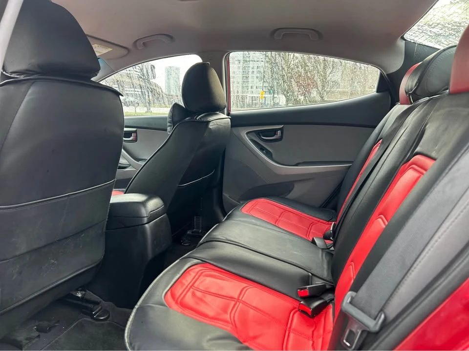 2014 Hyundai Elantra - Image 14 of 17