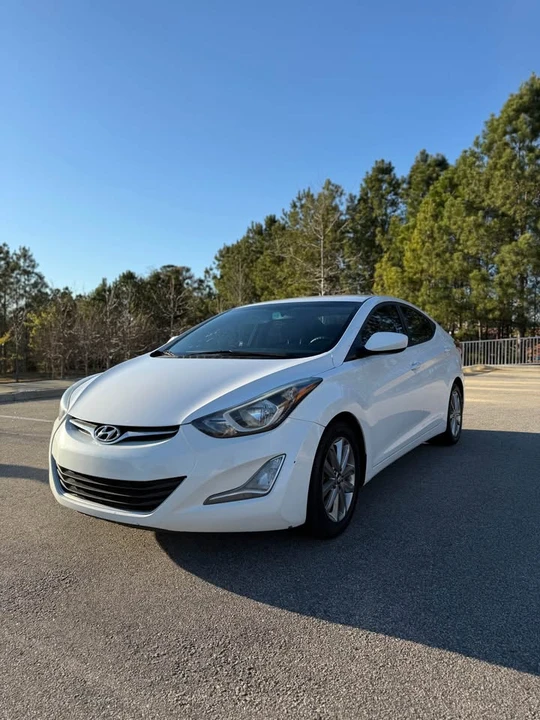 2014 Hyundai Elantra - Image 2 of 13