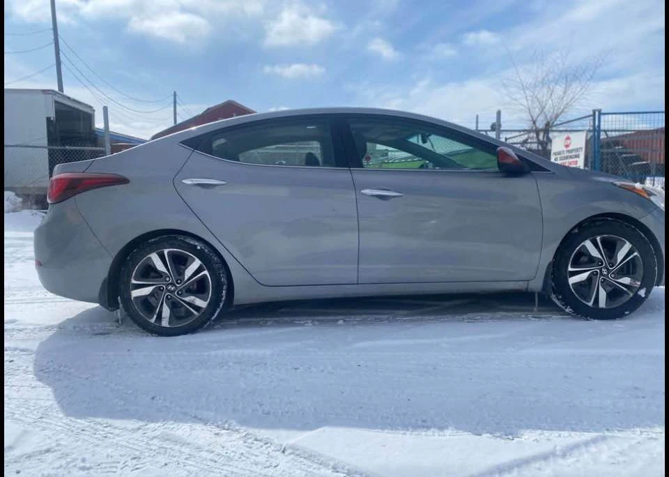 2014 Hyundai Elantra - Image 9 of 10