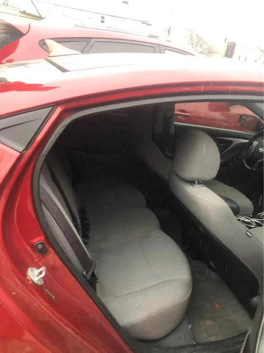 2014 Hyundai Elantra - Image 5 of 6