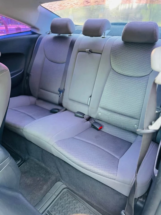 2014 Hyundai Elantra - Image 8 of 11
