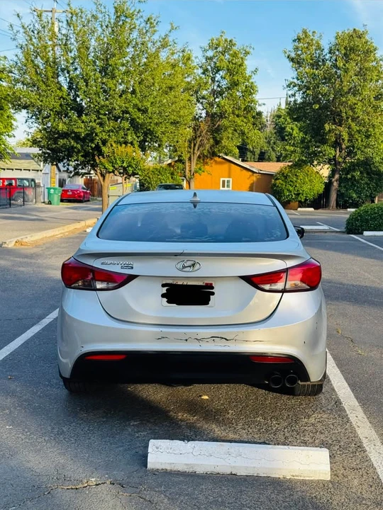 2014 Hyundai Elantra - Image 4 of 11