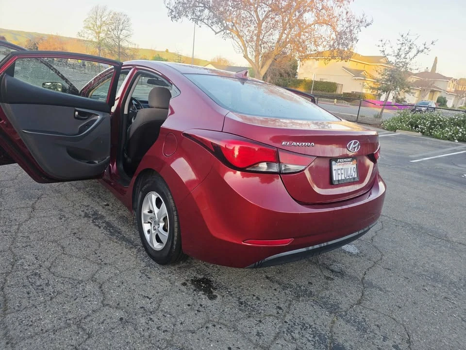 2014 Hyundai Elantra - Image 6 of 14