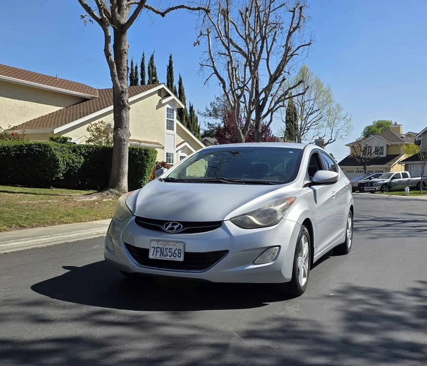 2014 Hyundai Elantra - Image 2 of 20