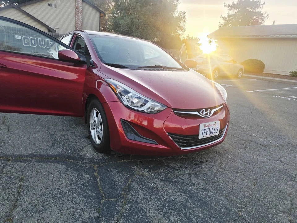 2014 Hyundai Elantra - Image 9 of 14