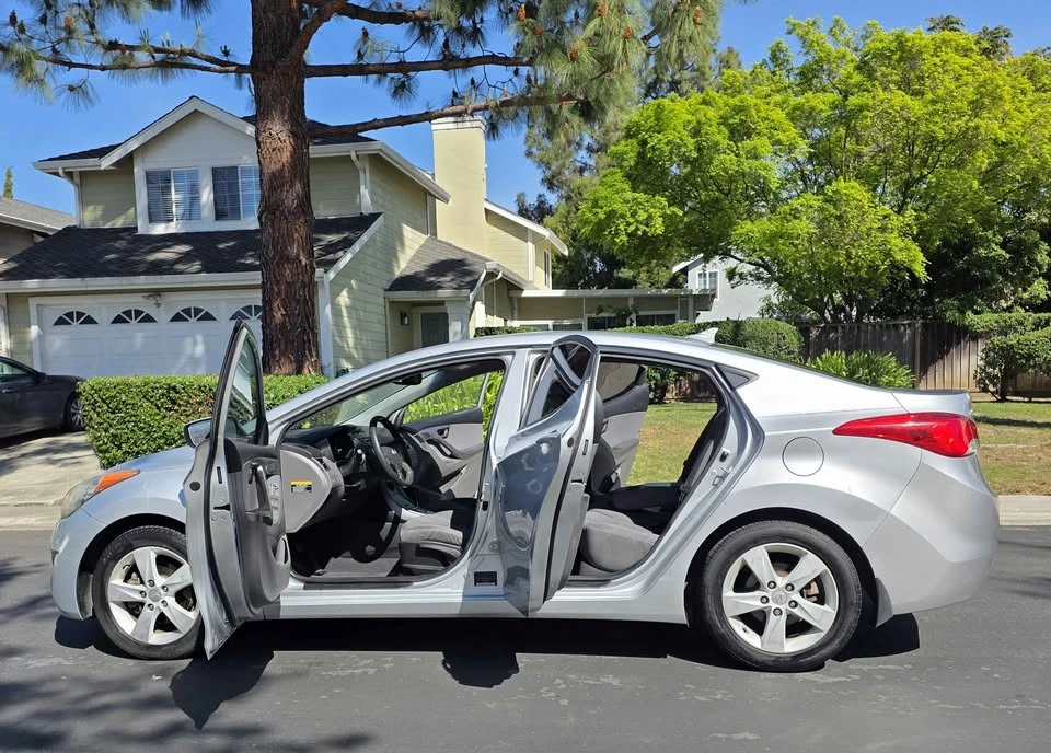 2014 Hyundai Elantra - Image 16 of 20