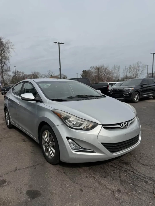 2014 Hyundai Elantra - Image 7 of 8