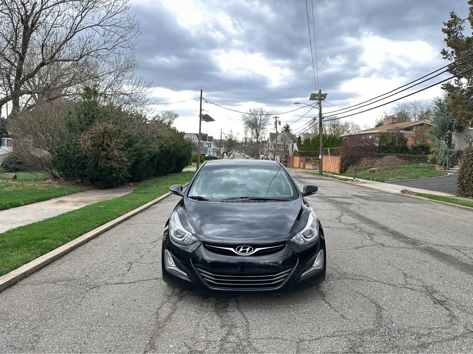 2014 Hyundai Elantra - Image 8 of 13