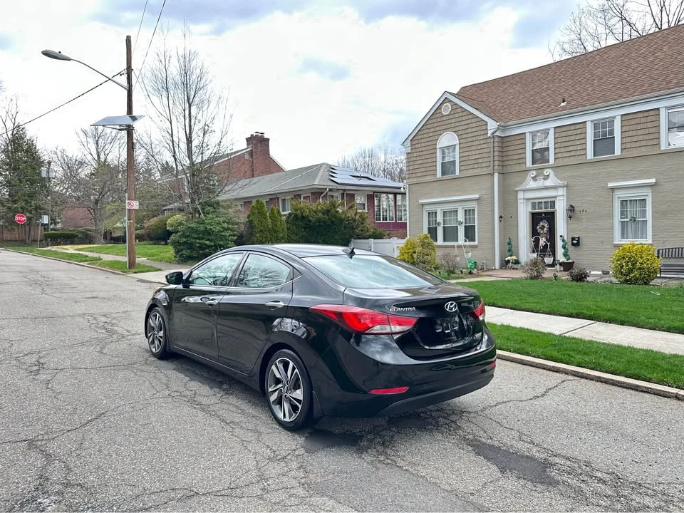 2014 Hyundai Elantra - Image 4 of 13