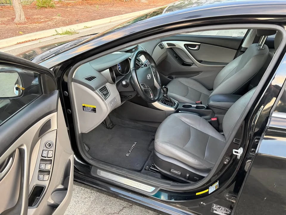 2014 Hyundai Elantra - Image 9 of 9