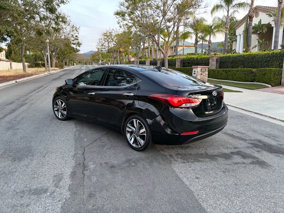 2014 Hyundai Elantra - Image 7 of 9