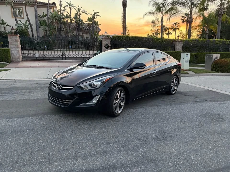 2014 Hyundai Elantra - Image 6 of 9