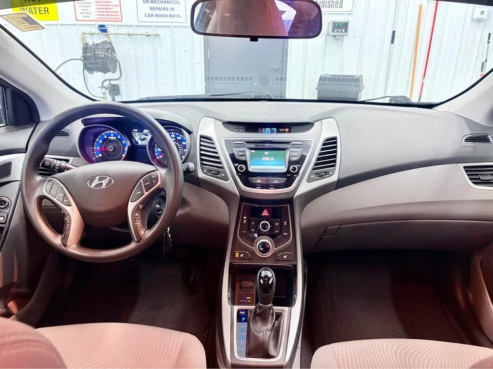 2014 Hyundai Elantra - Image 15 of 20