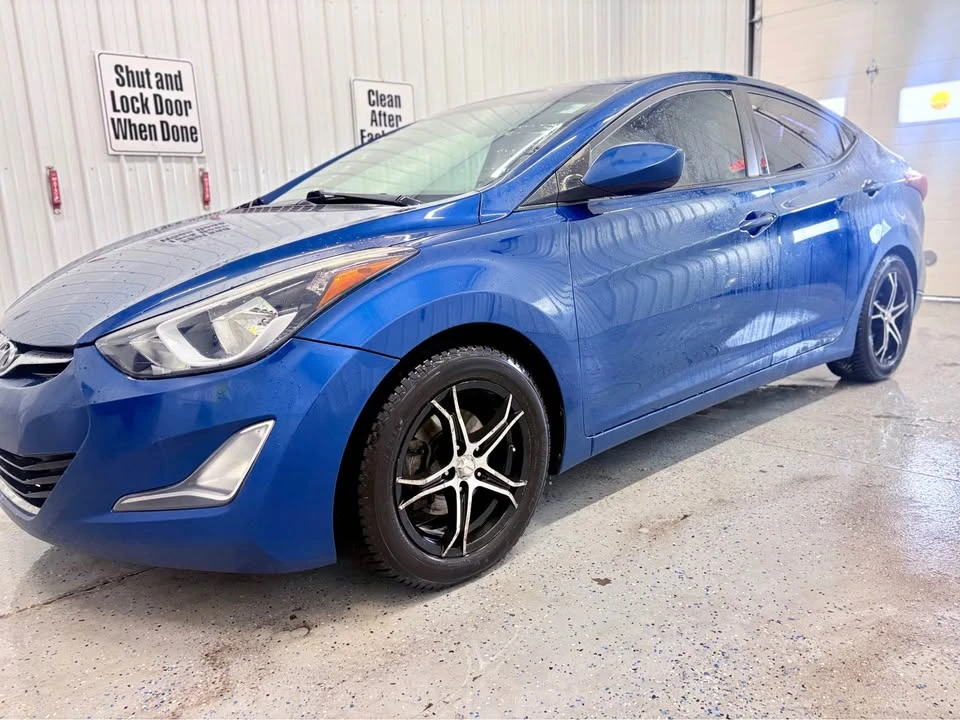 2014 Hyundai Elantra - Image 10 of 20