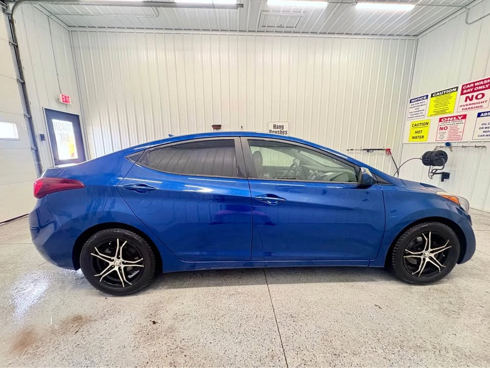 2014 Hyundai Elantra - Image 9 of 20