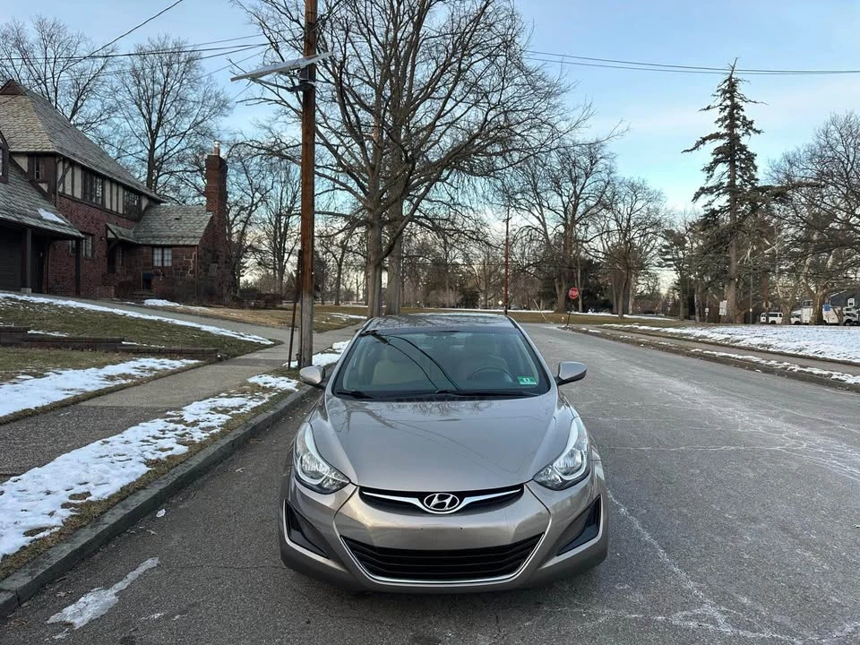 2014 Hyundai Elantra - Image 3 of 14