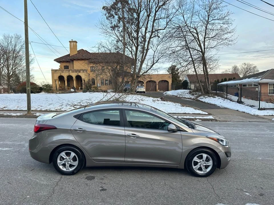 2014 Hyundai Elantra - Image 6 of 14