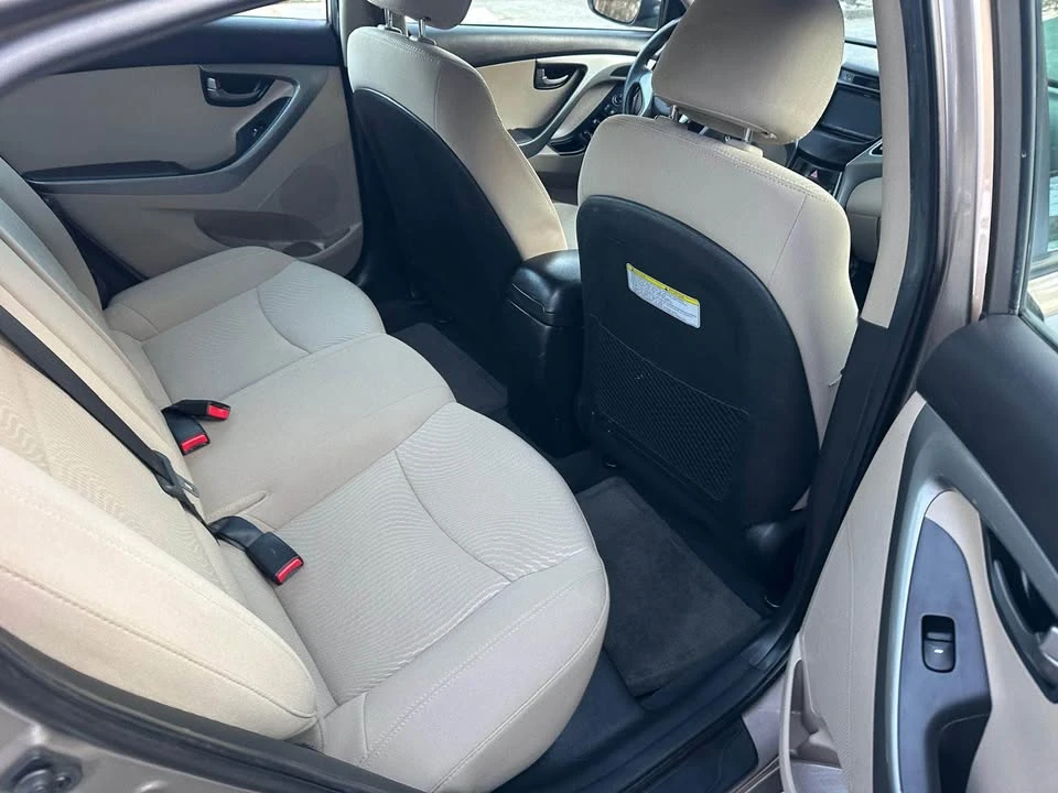2014 Hyundai Elantra - Image 13 of 14