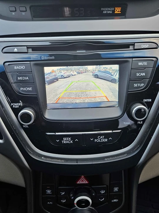 2014 Hyundai Elantra - Image 10 of 20