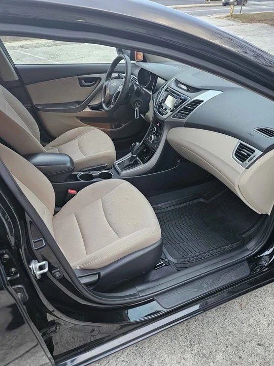 2014 Hyundai Elantra - Image 19 of 20