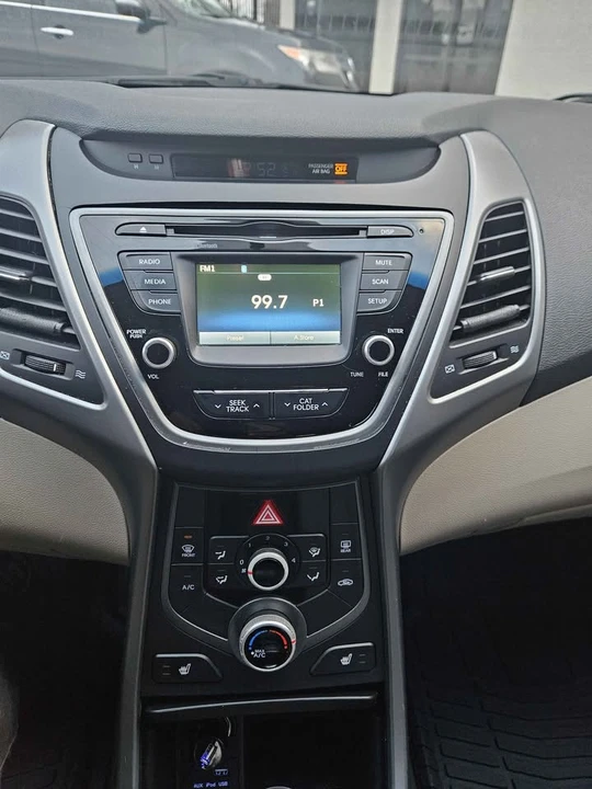 2014 Hyundai Elantra - Image 9 of 20