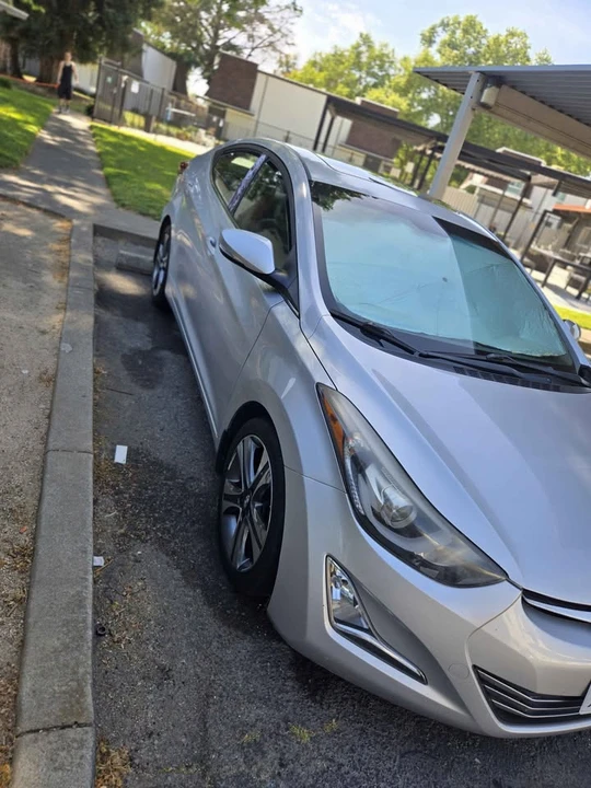 2014 Hyundai Elantra - Image 2 of 6
