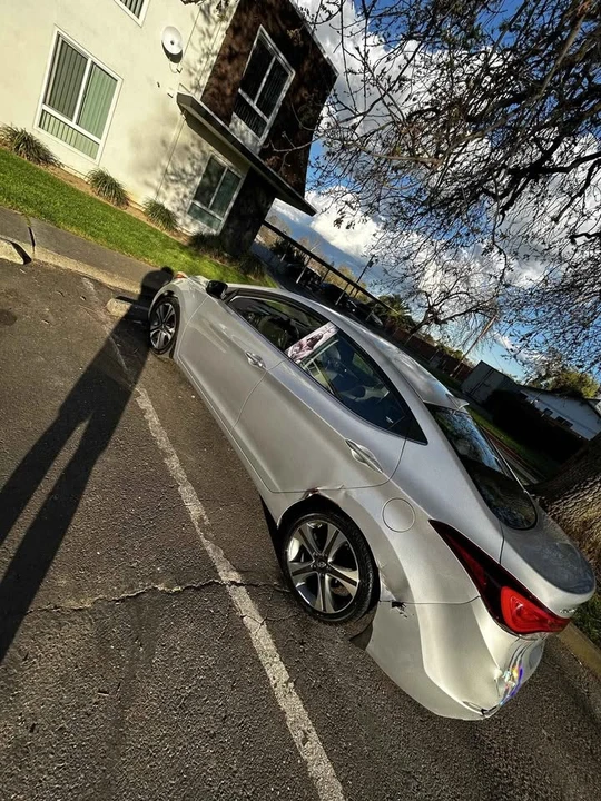 2014 Hyundai Elantra - Image 5 of 6