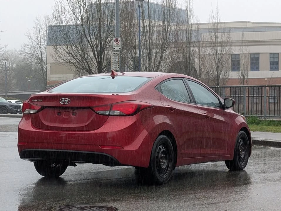 2014 Hyundai Elantra - Image 5 of 18
